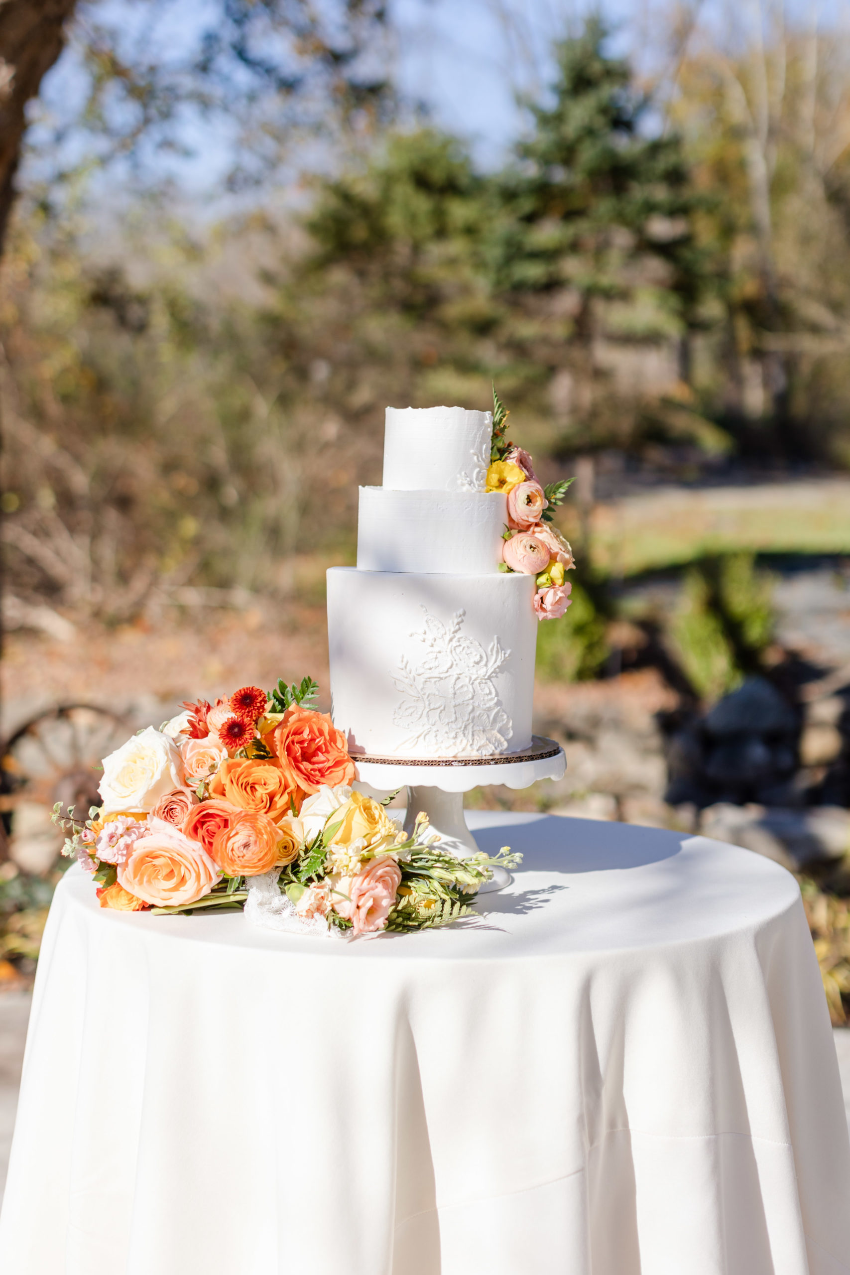wedding cake hudson valley wedding planner