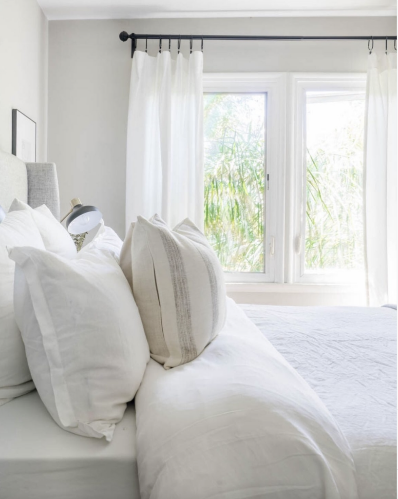 luxury-wedding-planner-romantic-bedroom-rogan-events.jpg 